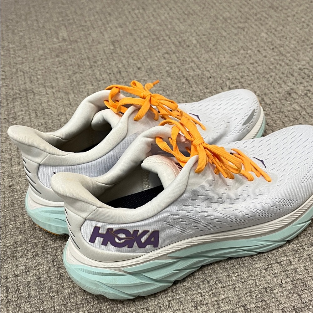 Hoka One Clifton Running Shoes sz 9